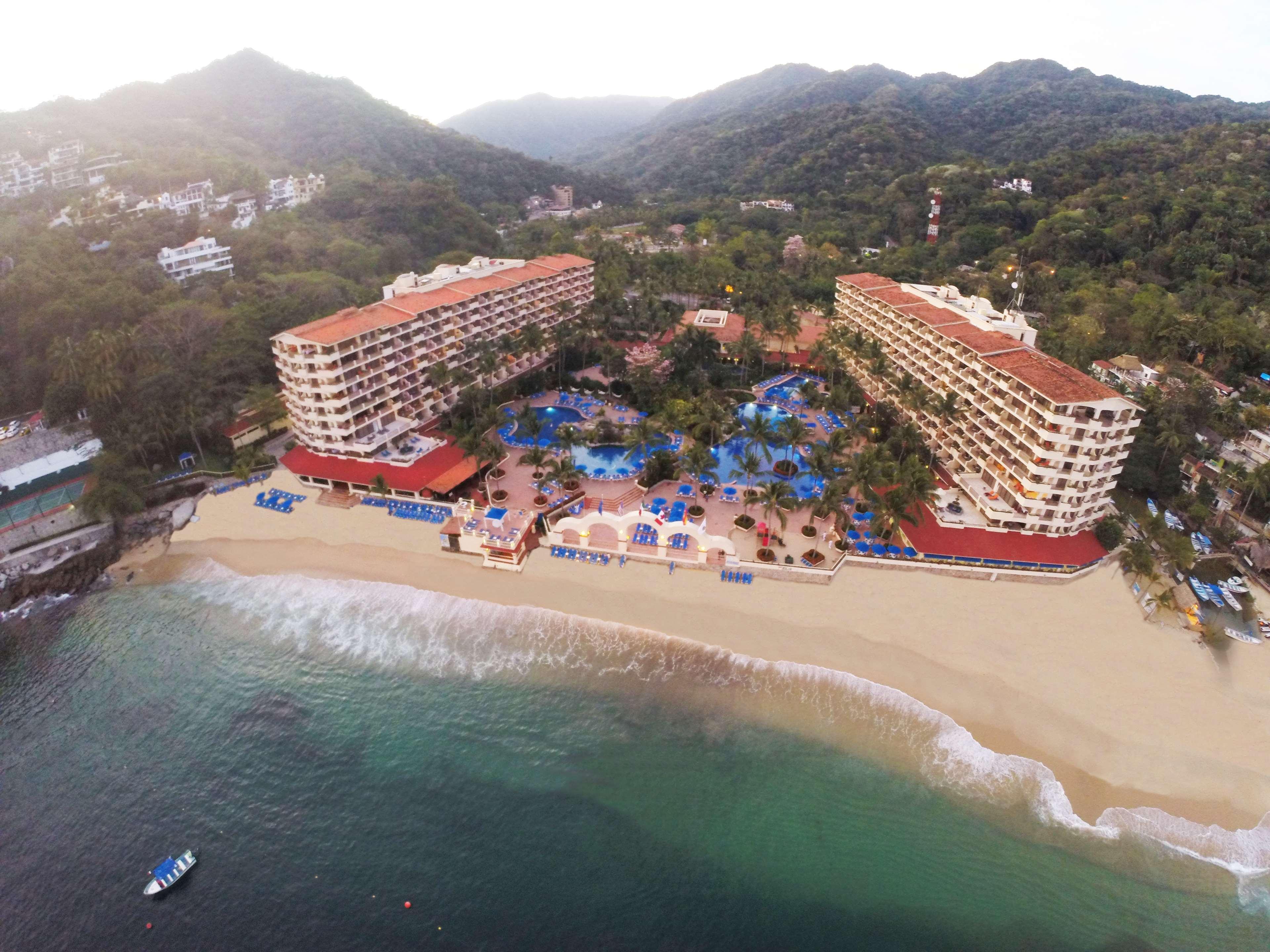 Barcelo Puerto Vallarta Hotel Екстериор снимка